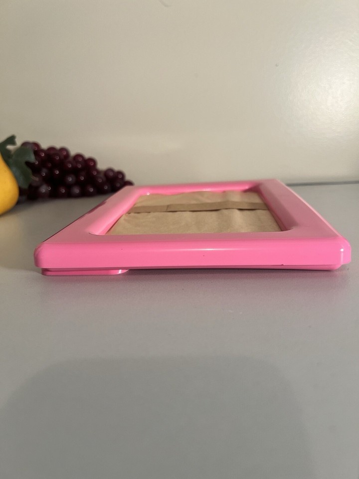Tupperware TUPPERCRAFT Picture Frame HOT PINK 5x7 DART INDUSTRIES 1983