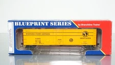 Branchline RTR Blueprint Series 50' Plug Door Boxcar GN HO scale
