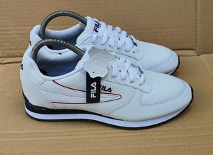 white fila trainers size 5