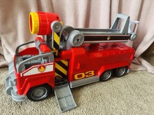 PAW Patrol Marshalls Transforming Movie City Fire Truck with Extending Ladder