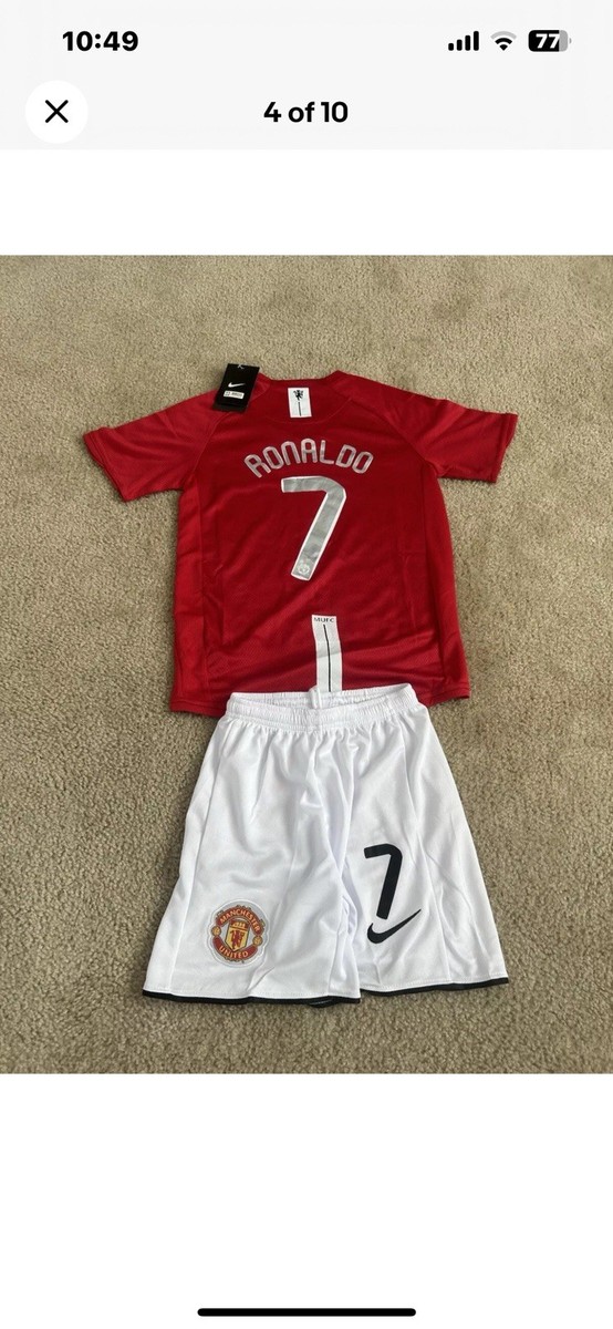 Ronaldo #7 Manchester United Jersey And Shorts. Youth Small. Brand