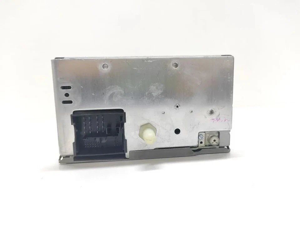 FORD FOCUS IV HN Musik-Player mit GPS 7M5T18C815BA 1.8 Benzin 92kw 2007 33234571 - Bild 2 von 4