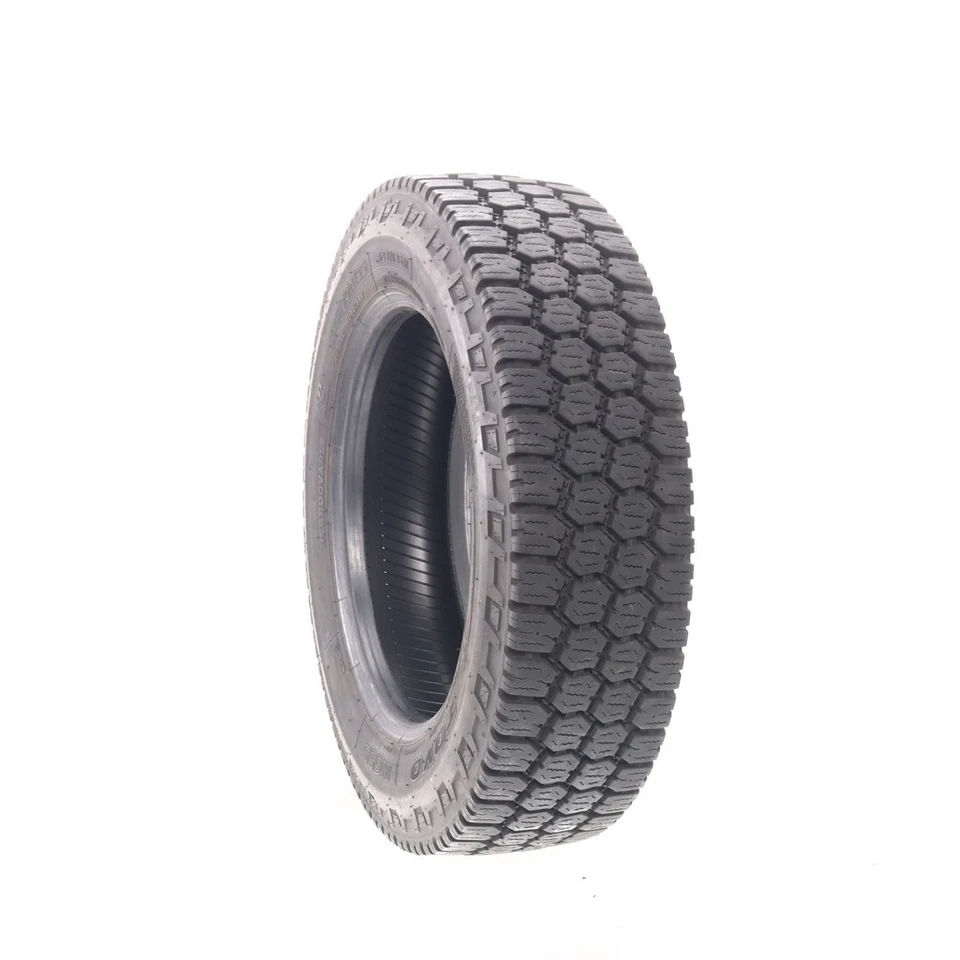 Usado 225/70R19.5 Toyo M655 128/126N - 16/32 Foto 2 de 4