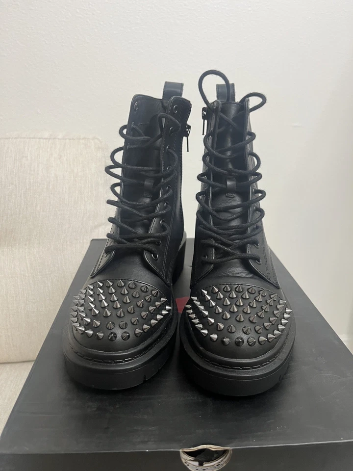 Steve Madden Gruesas Botas de Combate Militares Tachonadas Púas Negras Con Cordones MUJERES 7 Foto 4 de 4
