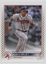 2022 Topps Series 1 Wal-Mart Gold Star Austin Riley #115 18kx