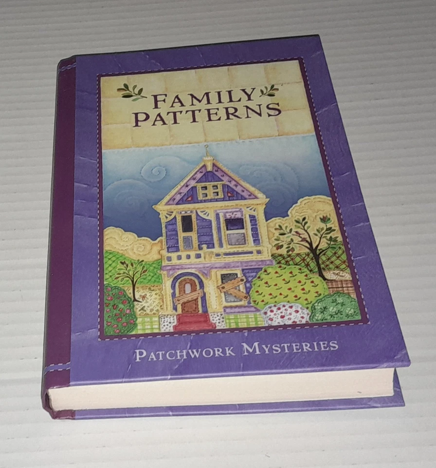 Family Patterns Patchwork Mysteries #1 Hardcover Book Guideposts 2010 - Image 4 of 4