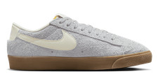  FQ8060-003 WOMENS NIKE BLAZER LOW '77 VINTAGE 'FOOTBALL GREY GUM'