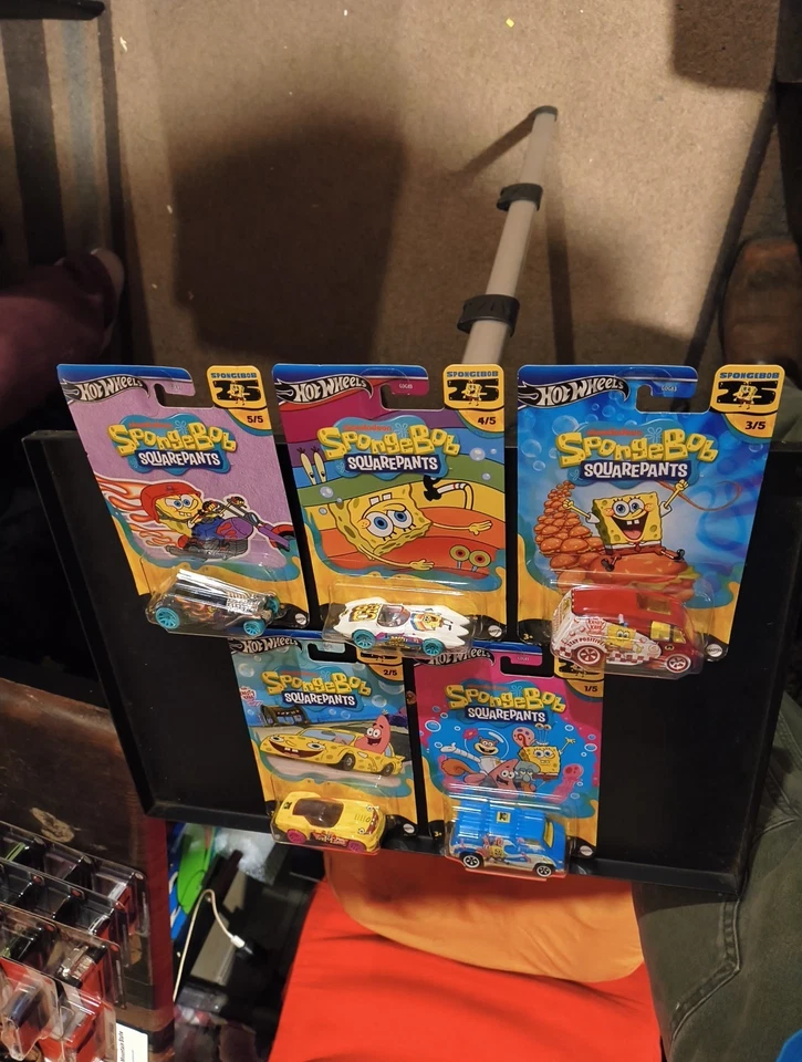 Juego Completo 2024 Hot Wheels Plata Nickelodeon Bob Esponja 25 Aniversario 1-5 Foto 3 de 4