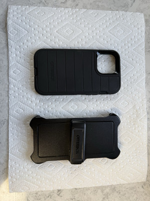 Otterbox Defender Series Pro Case for Apple iPhone 12 & 13 Pro Max 77-83539