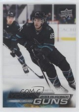 2022-23 Upper Deck Series 2 Young Guns Clear Cut Jayden Halbgewachs #456 7ci