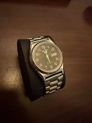 Vintage Seiko 5 Automatic Black Dial 17 Jewel Men’s Not Running