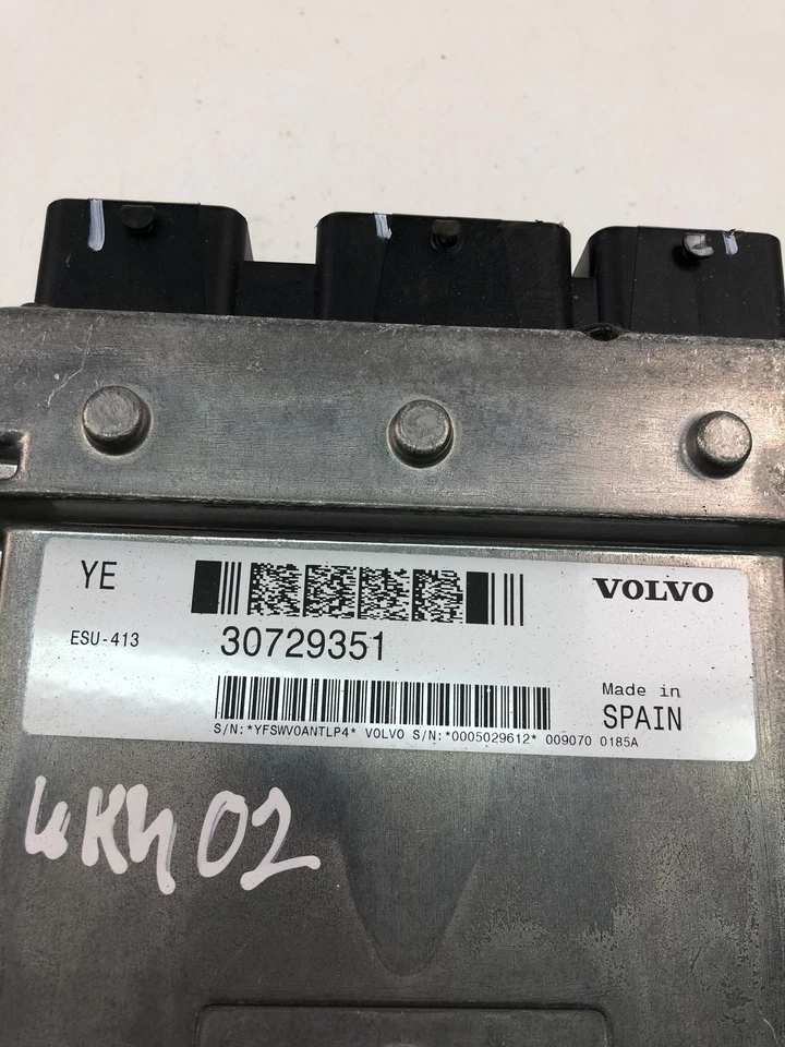 Centralina motore VOLVO S80 II AS ECU 30729351 23380788 - Immagine 4 di 4