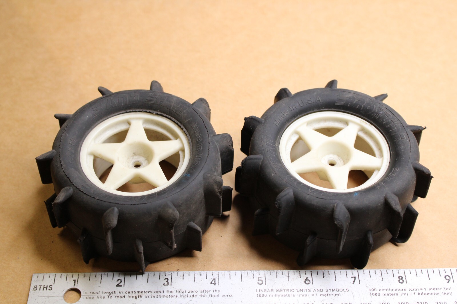Tires 1:10 / 1:8 W/  Rims 12mm Hex