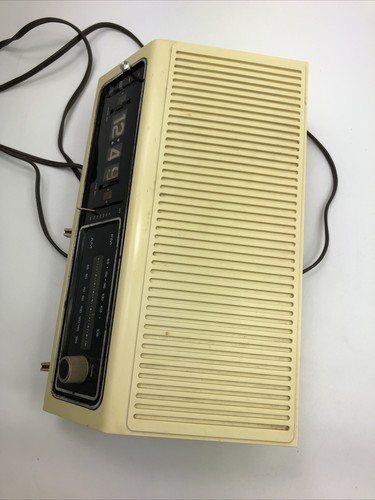 Vintage Zenith F460P2 Solid State Clock AM/FM Radio RARE TESTED - Picture 5 of 9