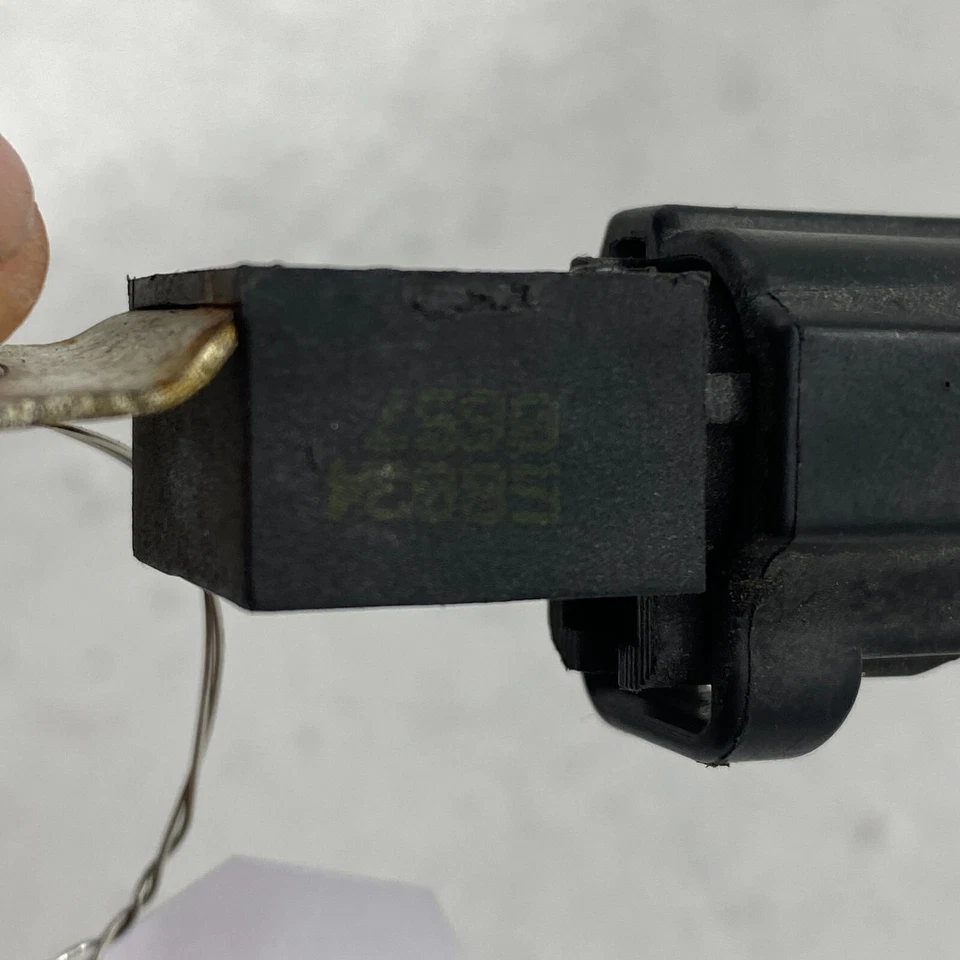 2001-2024 DODGE JEEP ДВИГАТЕЛЬ ЛЕВЫЙ ИЛИ ПРАВЫЙ КОНДЕНСАТОР ЗАЖИГАНИЯ 68080837-AB OEM 🚗 - Изображение 3 из 4