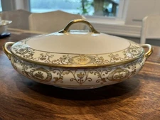 Noritake #175/ 16034 Oval Covered Dish Low Dome Gold Details, Nippon Japan