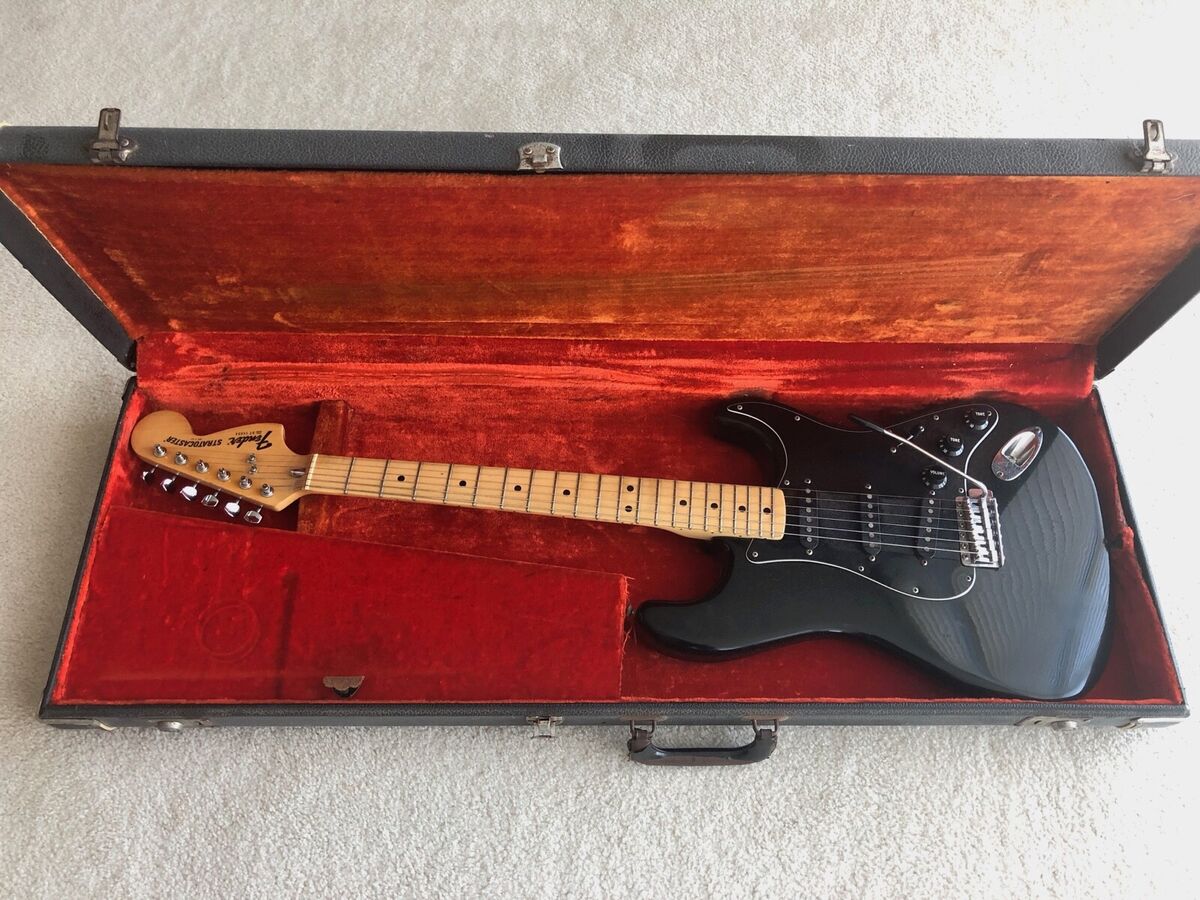 1979 BLACK Fender Stratocaster with original hard case | eBay 1979 BLACK Fender Stratocaster with original hard case | eBay