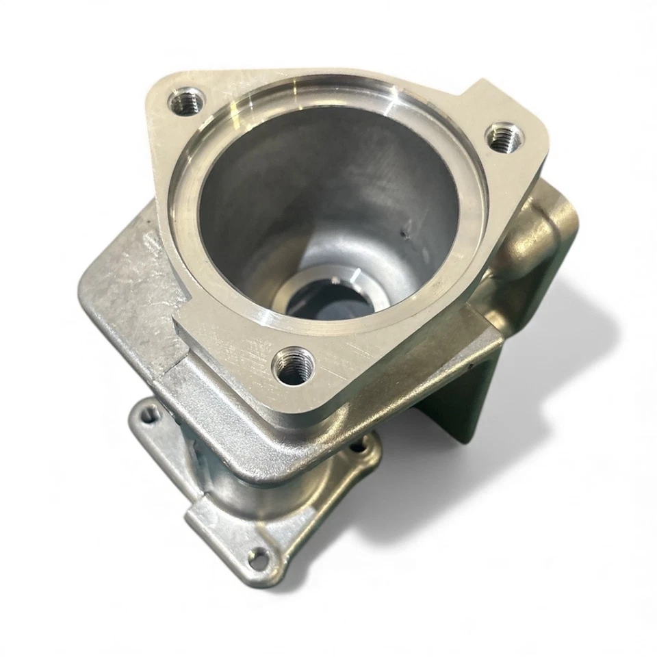 NEW Genuine Thermostat Housing for Mitsubishi Montero 01-02 3.5 03-06 3.8L — 第 2/3 张图片