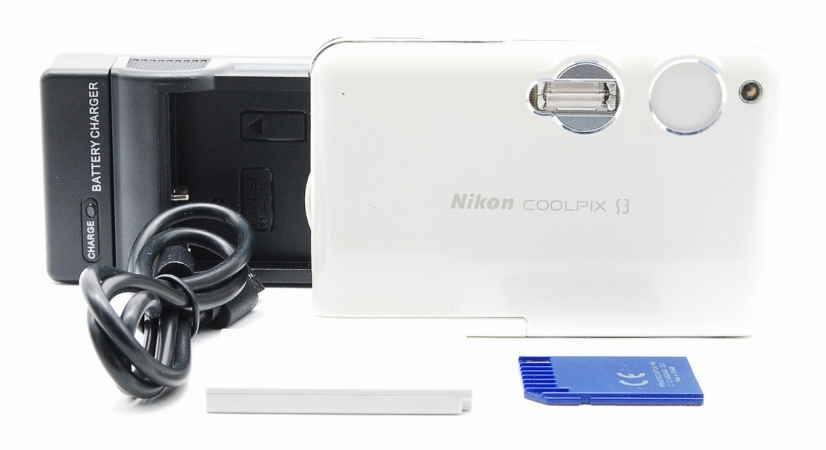 Nikon COOLPIX S3 6.0MP Digital Camera - Ivory white for sale