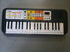 Yamaha Pss-f30 Mini Digital Keyboard