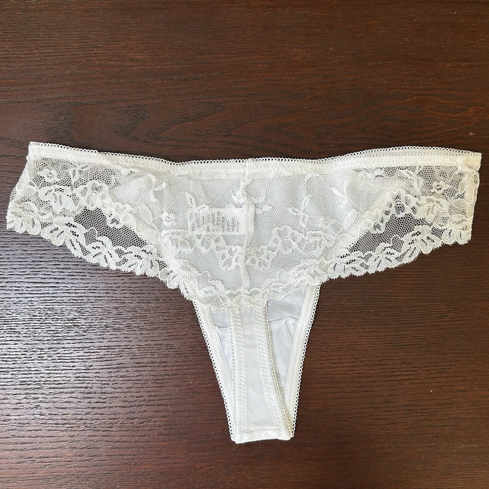 Bragas Tanga Frederick’s Of Hollywood De Colección Talla S Blanco Floral Encaje Novia - Nuevas Sin Etiquetas Foto 2 de 4