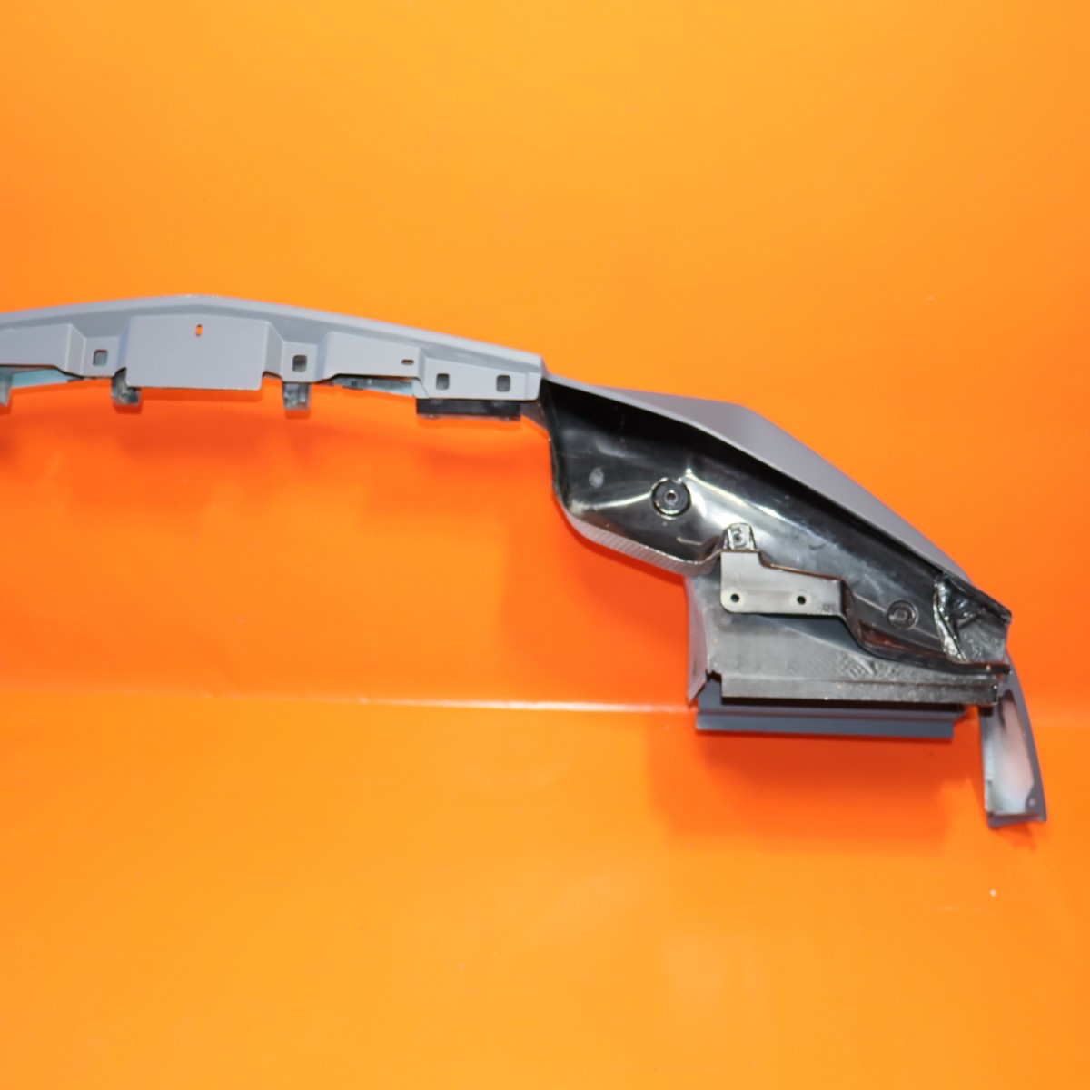 LAMBORGHINI AVENTADOR SVJ REAR BUMPER UPPER 2021 2022 470807105 COUPE RECONED