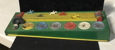 Vintage WOLVERINE GEE WIZ Horse Racing Game For Parts or Repair