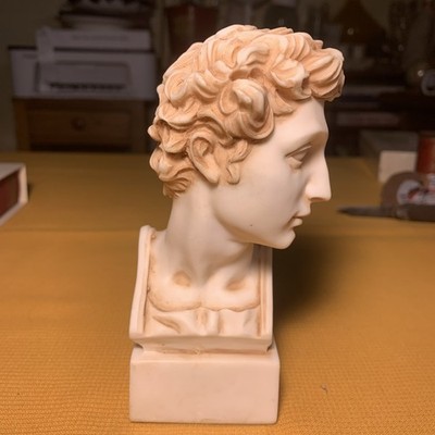 Giuliano De Medici Mini Resin Bust