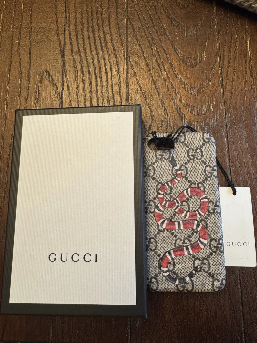 GUCCI スマホ用カバーiPhone8 Gucci Beige/Ebony GG Supreme Bee Canvas iPhone 8 Case | Yoogi's Closet