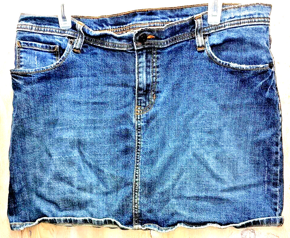 GAP Mini Denim 5 Pocket Skirt Women’s 14 Dark Wash Class Jean Skirt Stretch
