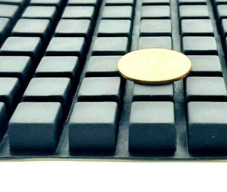 Palo cuadrado de 1/4" de alto x 3/8" en pies de goma para electrónica almohadilla adhesiva con respaldo Foto 4 de 4