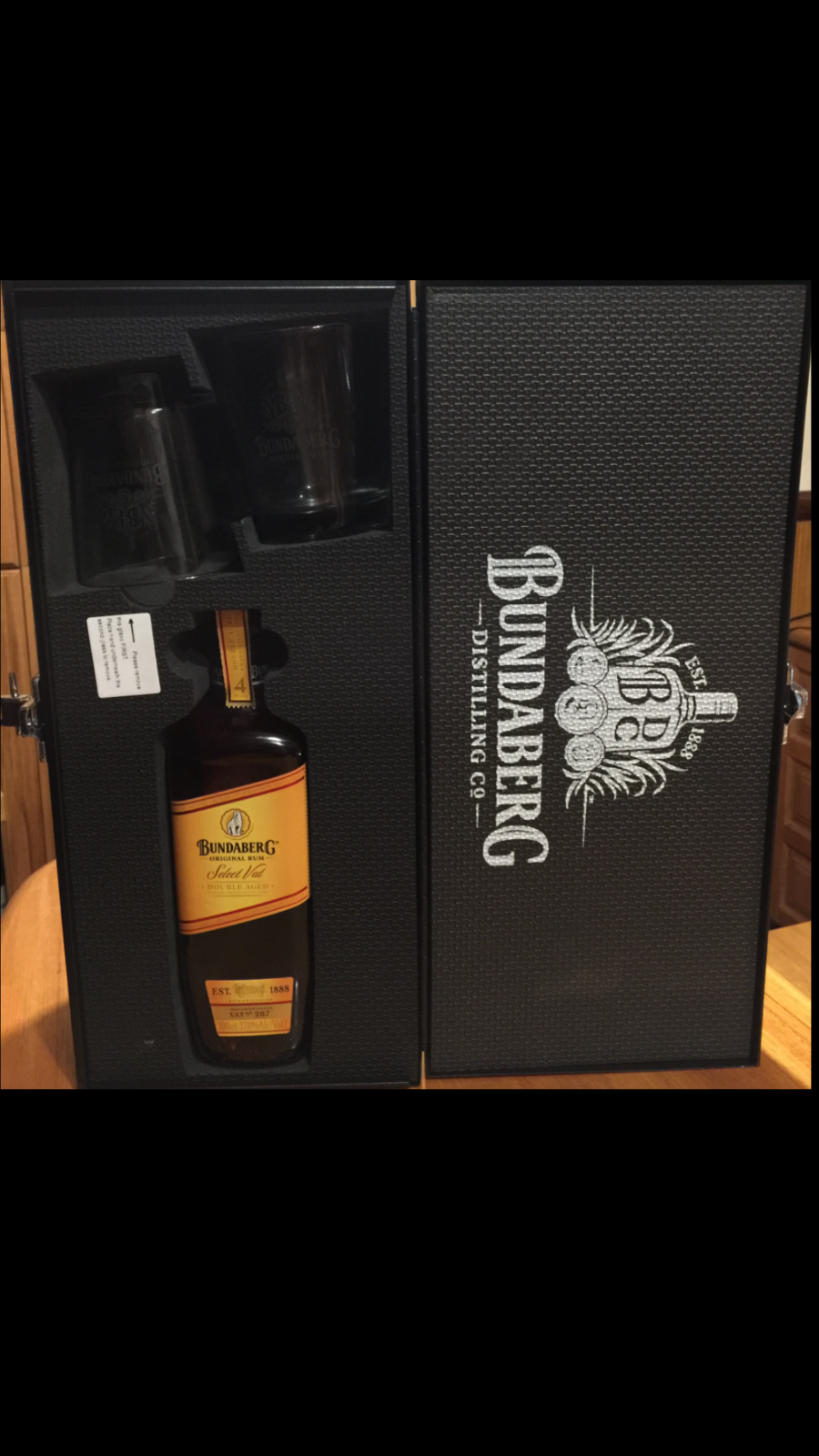 New Bundaberg Rum Tool Box With Select Vat 207 Bottle. eBay