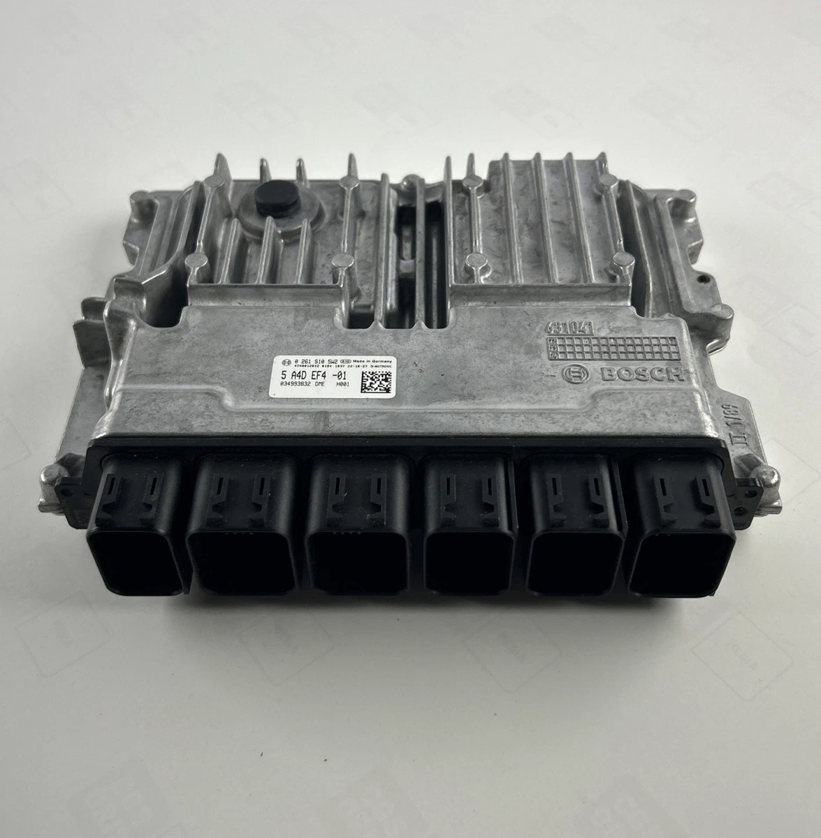BMW Bosch DME Engine Control Module ECU 0261S105W2 5A40 EF4-01 Pre-Owned photo 3