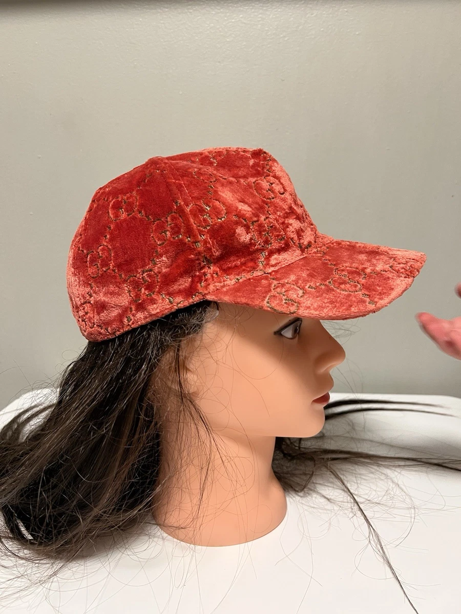 GUCCI Vintage Cap Authentic Hat Fashion Statement Excellent 