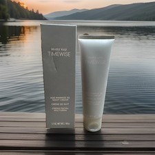 New Mary Kay Timewise Age Minimize 3D Night Cream Combination To Oily Skin.