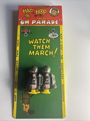 Marx Hap and Hop Vintage Army Wind Up Marching Men and Ramp 1950-1960's Game Toy