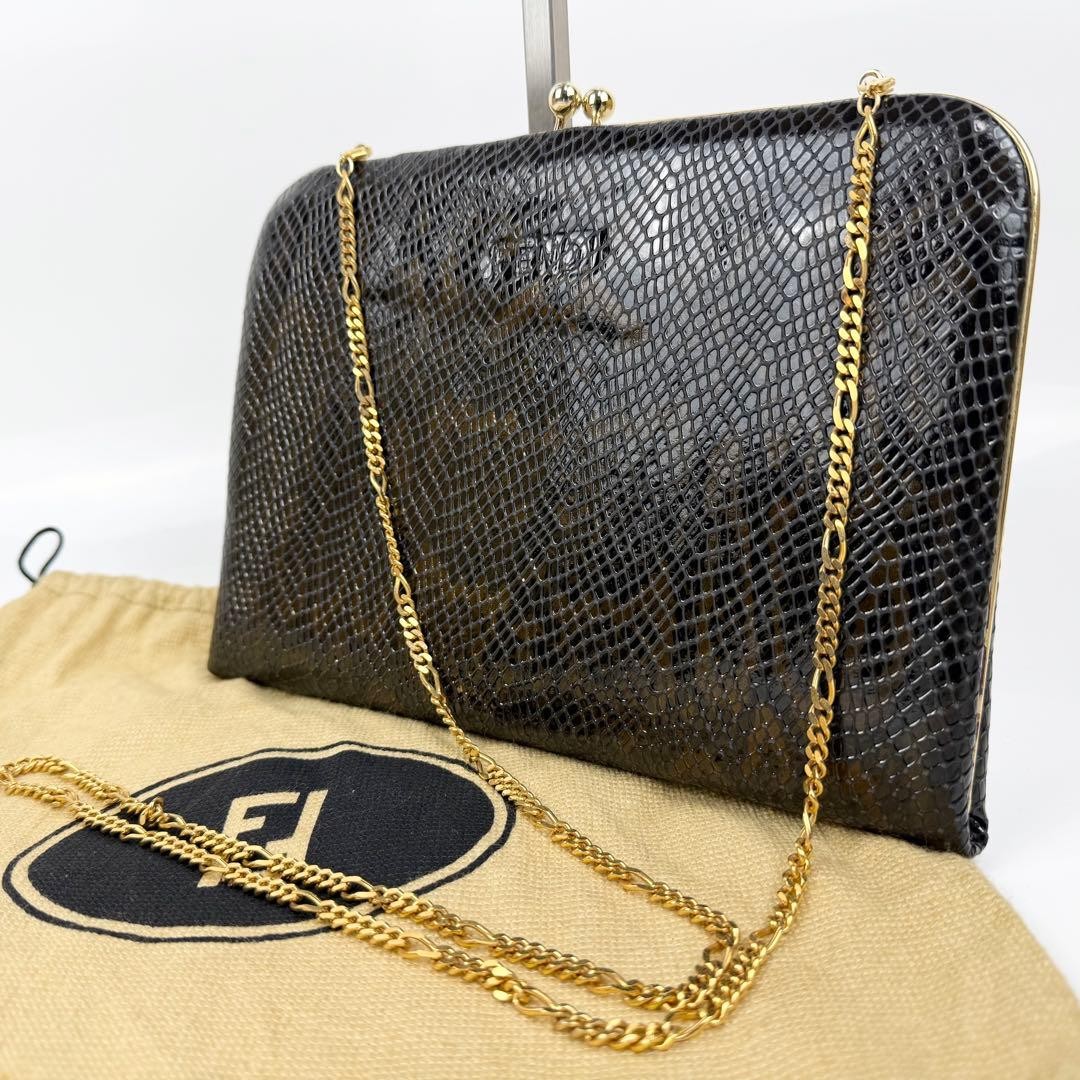 FENDI Python Pattern Logo Embossed Chain Shoulder… - image 1
