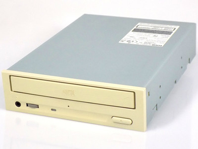 TEAC CD-524EA-B2 19770450-B2 IDE ATAPI P-ATA CD±ROM Laufwerk Beige Blende