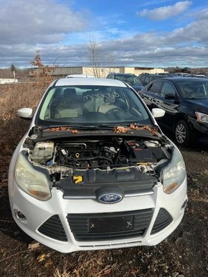 2012-2014 Ford Focus Passenger Right Front Door Electric Windows OEM
