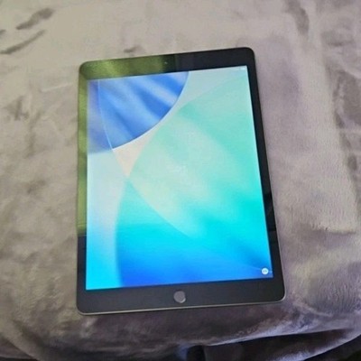 Apple iPad Series Apple iPad 10.2in Wi-Fi Tablet 32GB Space Gray