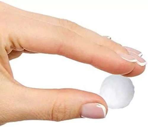 Decorrack 300 Small Cotton Balls for Make-Up, Nail Polish Removal, Pet Care, App - Picture 2 of 8