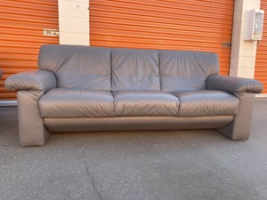 Natuzzi Italian Modern Leather Vintage Sofa Natuzzi Italian Modern Leather Vintage, Natuzzi Leather Sofa And Loveseat