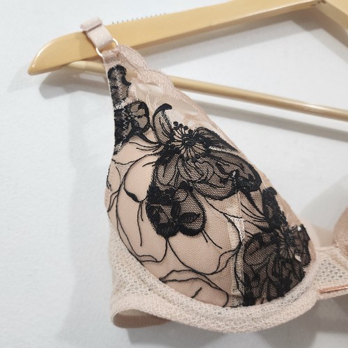 Chantelle Lingerie Fleurs Demi Bra Nude Black Lace NWT Women's Size 34B - Picture 5 of 24