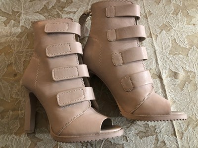 Dkny Blake Strappy Leather Peep Toe Stiletto Bootie Size 9m Retail 179 Ebay Dkny Blake Strappy Leather Peep Toe Stiletto Bootie Size 9m Retail 179 Ebay