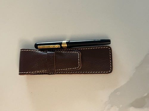 BURBERRY ROLLERBALL BLACK PEN - Picture 2 of 5