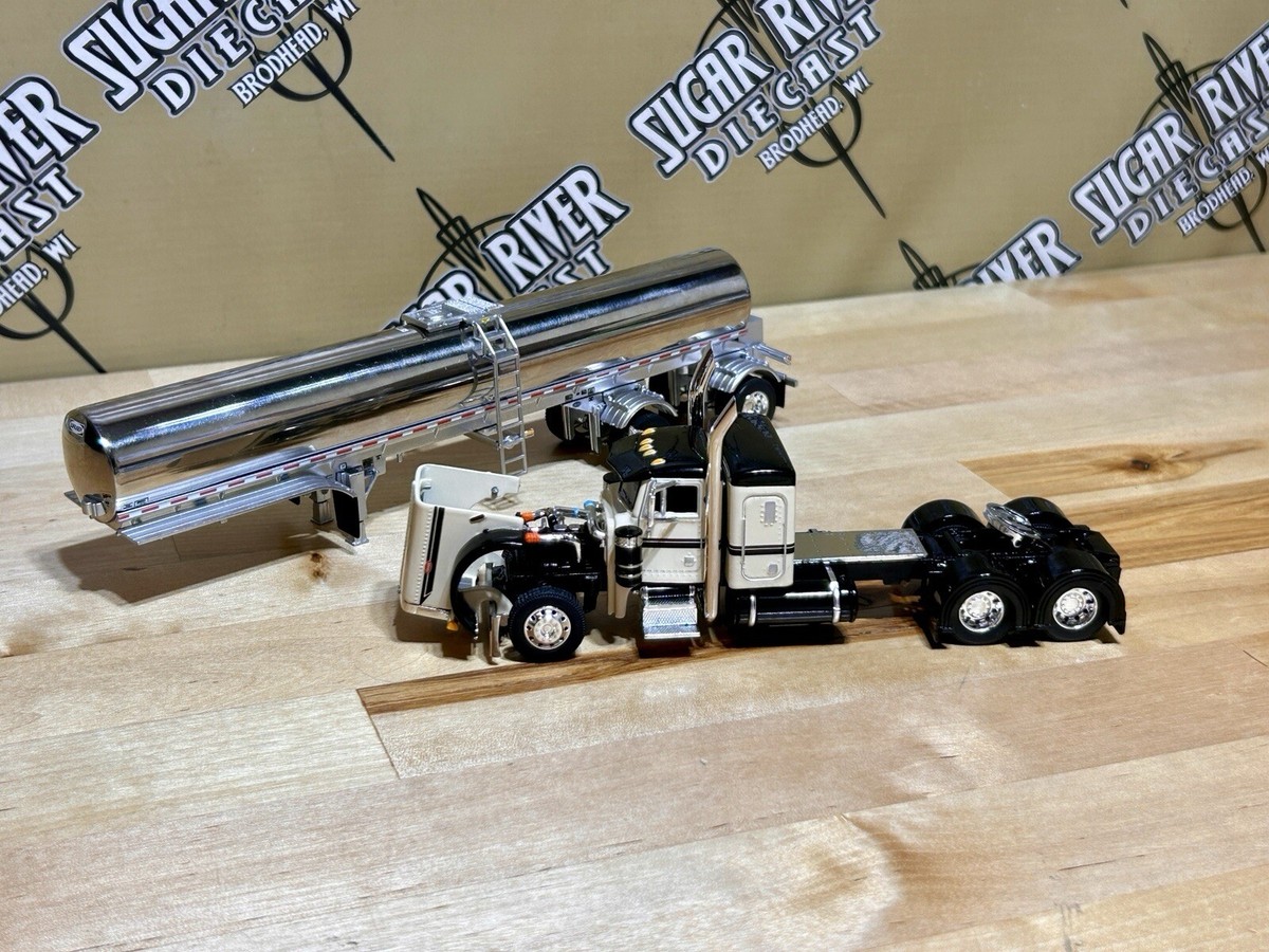 Dcp 1/64 Peterbilt 379 Flat Top Walker Milk Tanker Trailer Semi