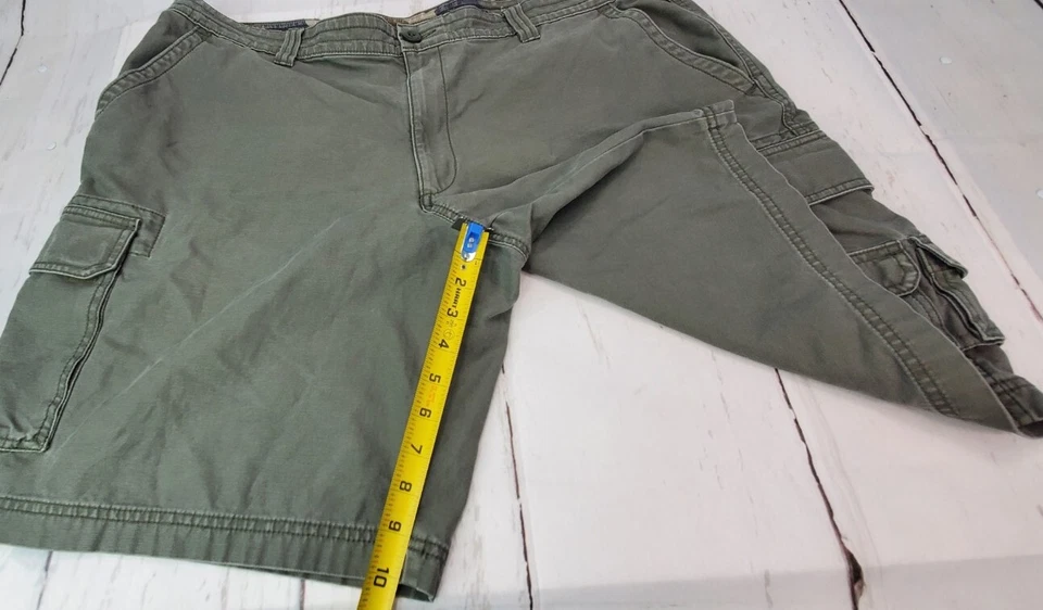 Men Shorts LOT x 2 - Red Head - SIZE 44 - Cargo Hiking Fishing - Khaki & Green - Image 2 of 4