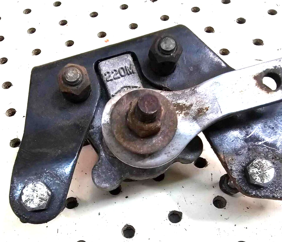 Pinza de freno para moto de nieve Kawasaki Intriguer Invader años 70 Foto 3 de 4