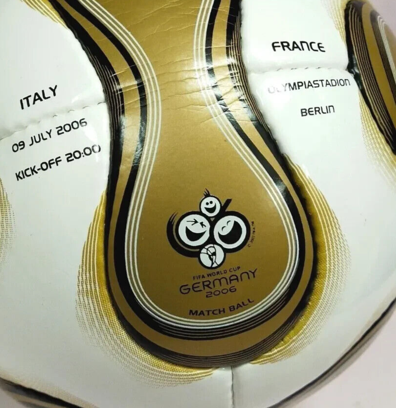 ぜ*ん様  +TEAMGEIST 2006年 ドイツワールドカップ Adidas Teamgeist Gold FIFA World Cup 2006 Germany Official Match
