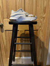 Nike KD 7 PRM Aunt Pearl for Sale - Authenticity Guaranteed Nike KD 7 PRM Aunt Pearl for Sale - Authenticity Guaranteed